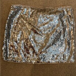 superdown Sparkling Sequin Mini Skirt in Silver
